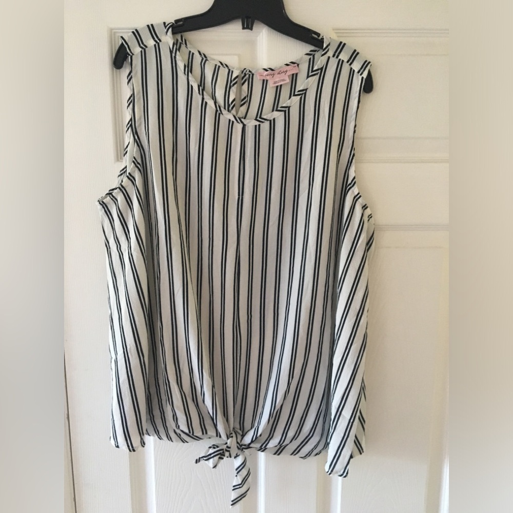 Sz 3X navy and ivory tank top